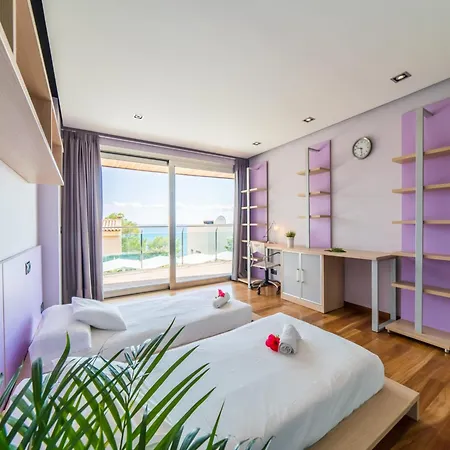 Holiday home In With Jacuzzi Alcudia (Mallorca)